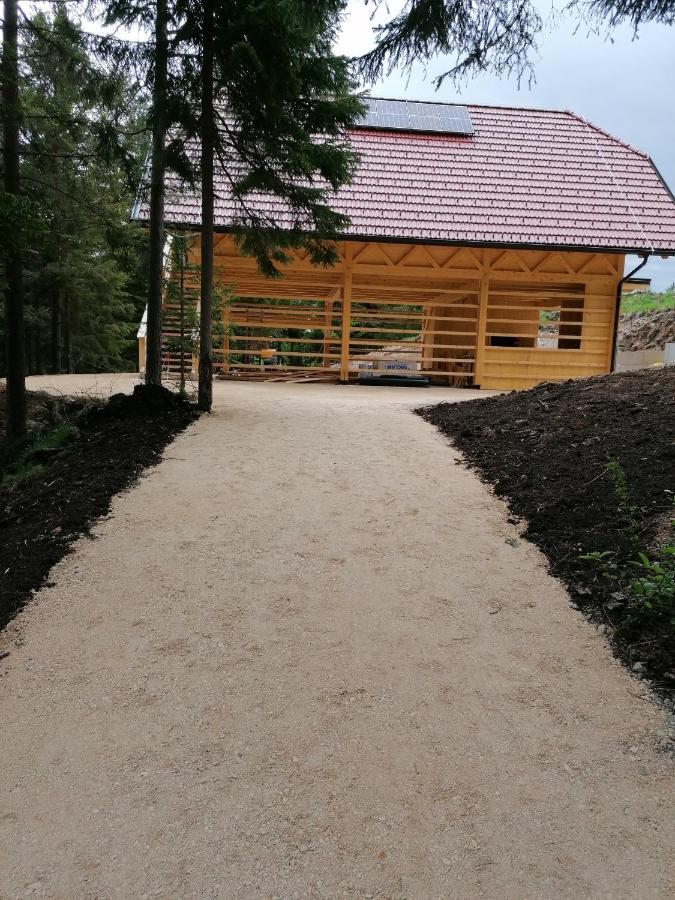 Отель Kamp Beli Gaber Stari Trg pri Lozu Экстерьер фото
